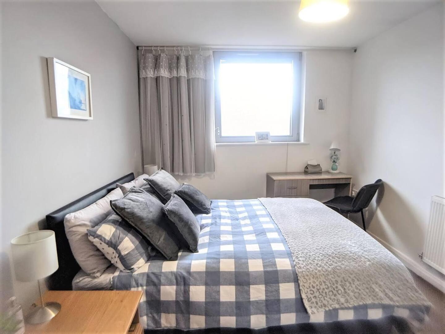 Lovely Guest Rooms In City Centre ลิเวอร์พูล ภายนอก รูปภาพ