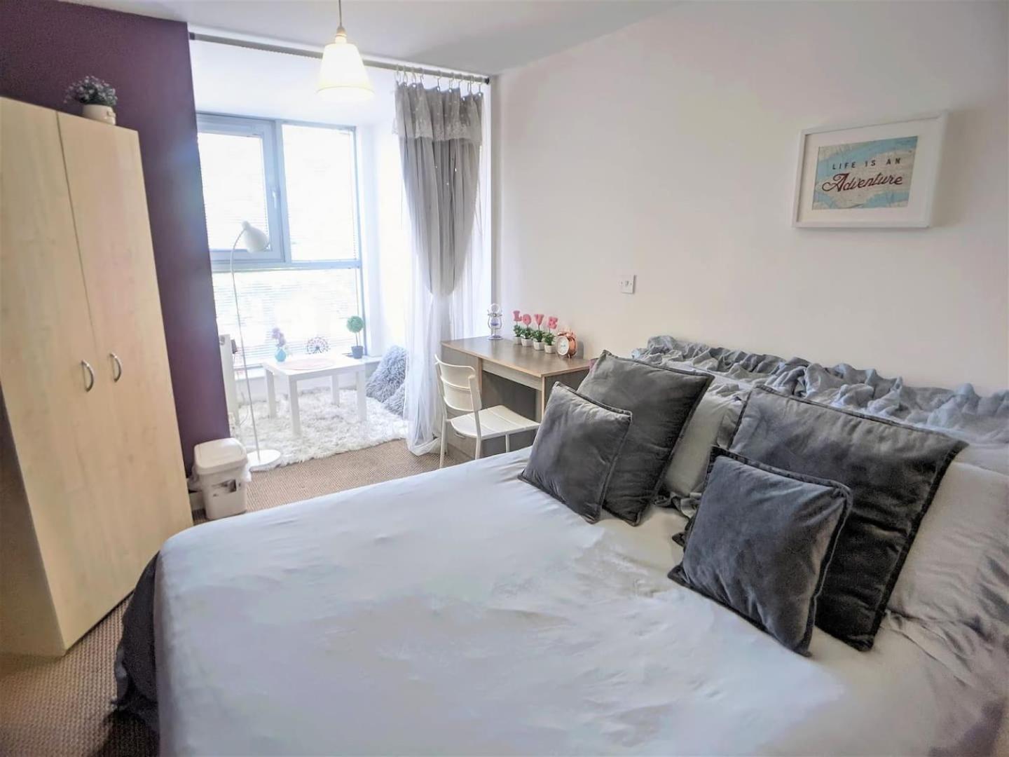 Lovely Guest Rooms In City Centre ลิเวอร์พูล ภายนอก รูปภาพ